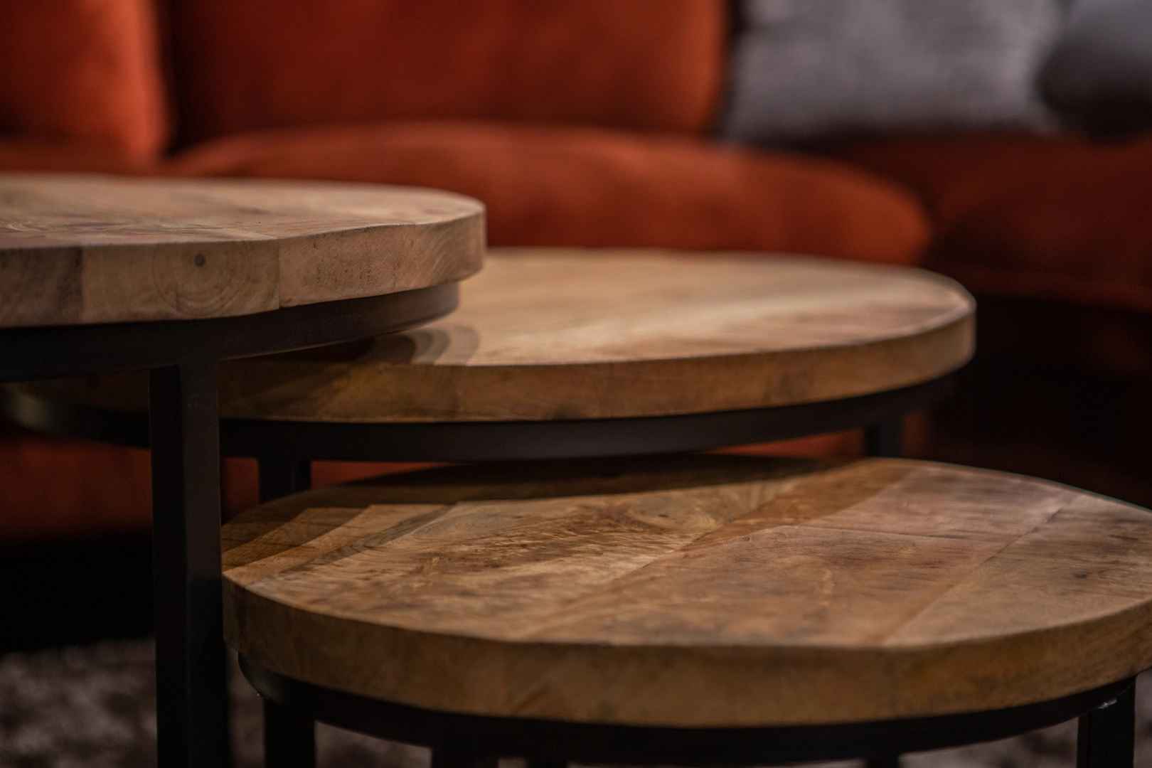 Houten salontafels verschillende groottes tafels