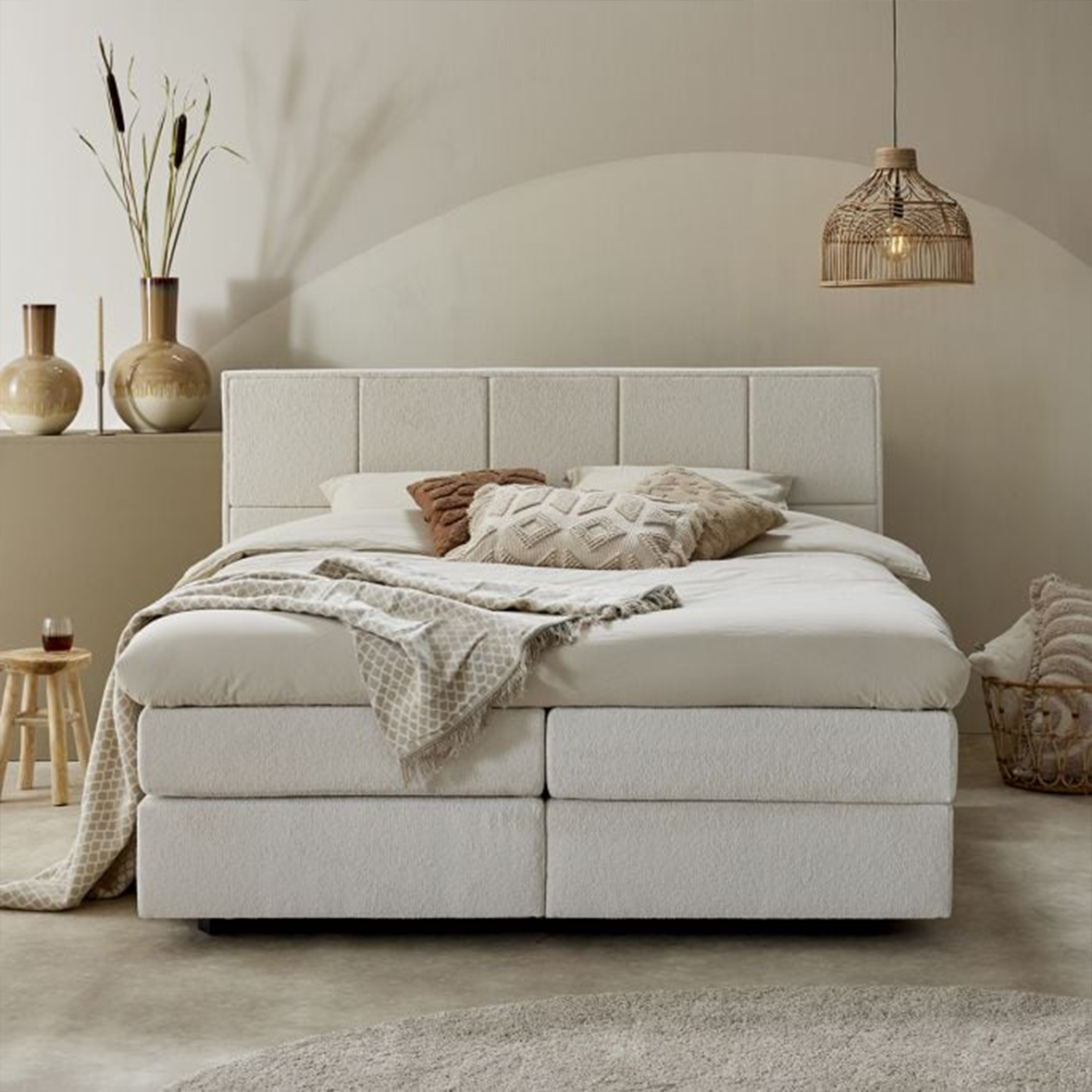 Witte luxe boxspring